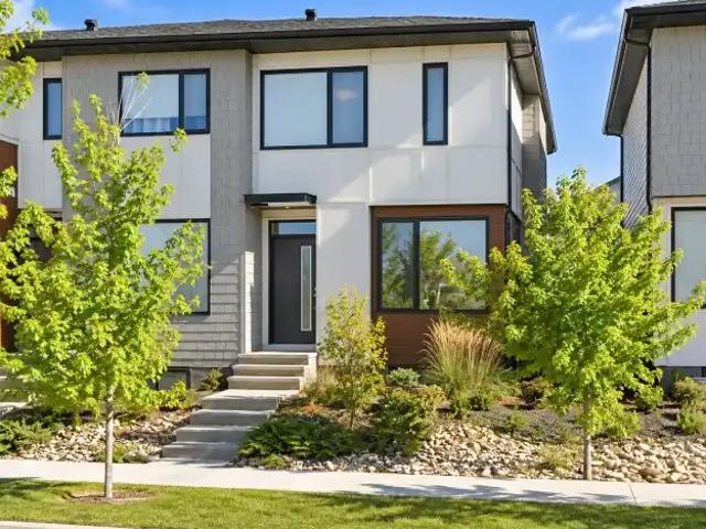 Townhouse for rent in Homestead, Calgary