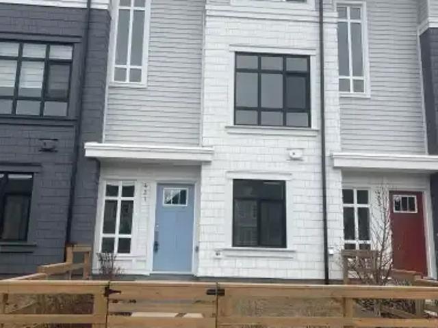 Townhouse for rent in Belmont, Calgary
