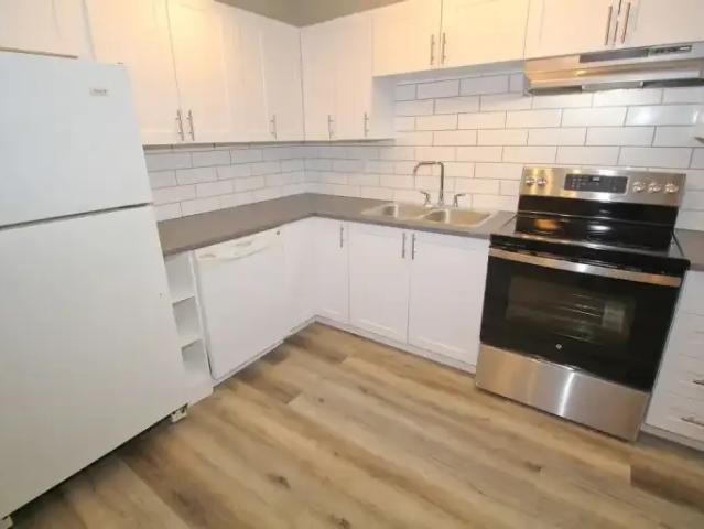 Townhouse for rent in Northwest, Alberta