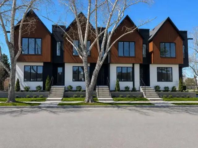 Townhouse for rent in Northwest, Alberta