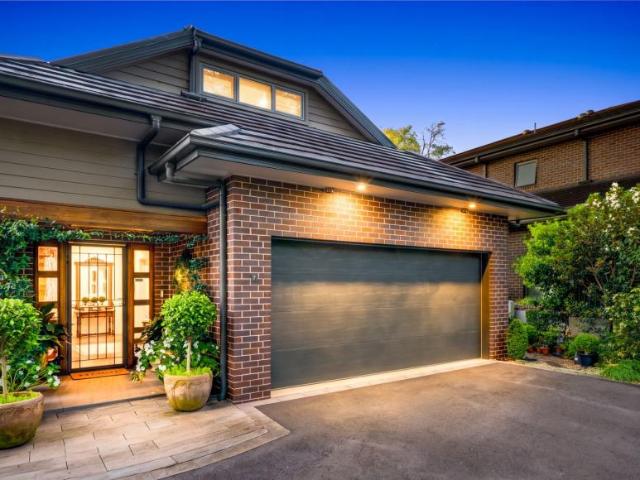 Townhouse for sale in Cheltenham, The Council of the Shire of Hornsby