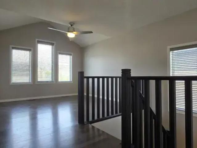Townhouse for rent in Chestermere, Alberta