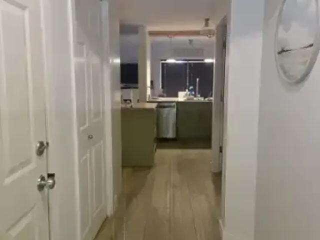 Townhouse for rent in Chestermere, Alberta