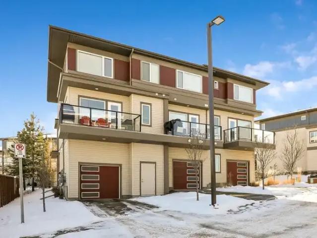 Townhouse for rent in Alberta