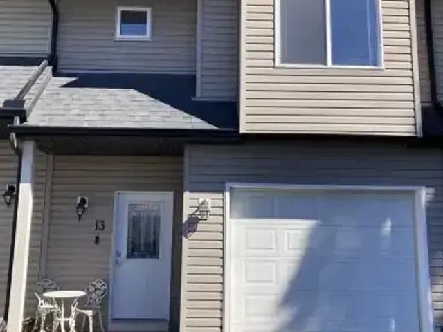 Townhouse for rent in Alberta
