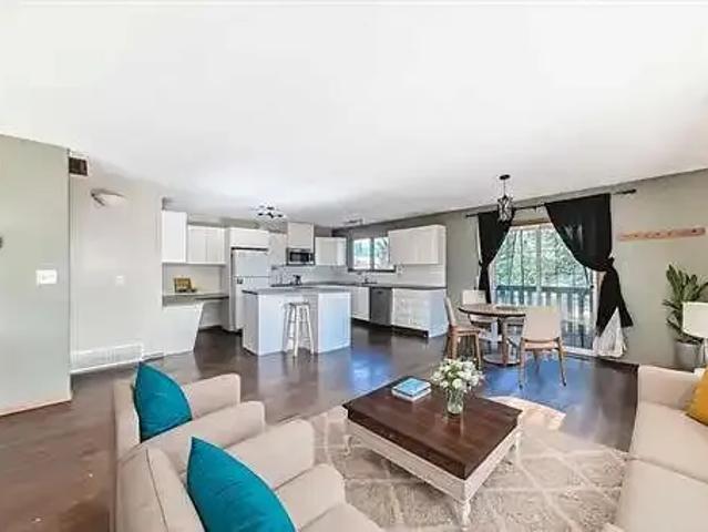 Townhouse for rent in Alberta