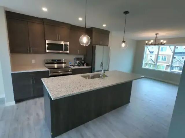 Townhouse for rent in Cochrane, Alberta