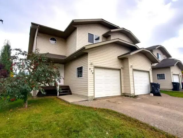 Townhouse for rent in Cherry Grove, Alberta