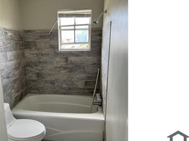 Townhouse for rent in Birmingham