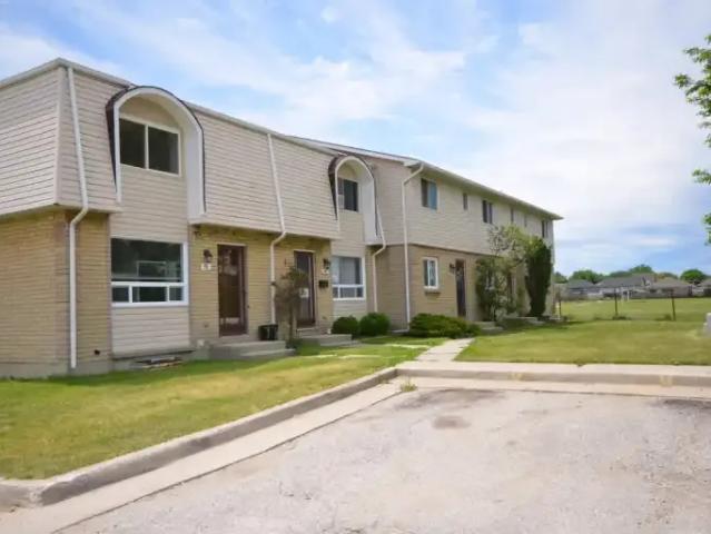 Townhouse for rent in St. Clair, Ontario