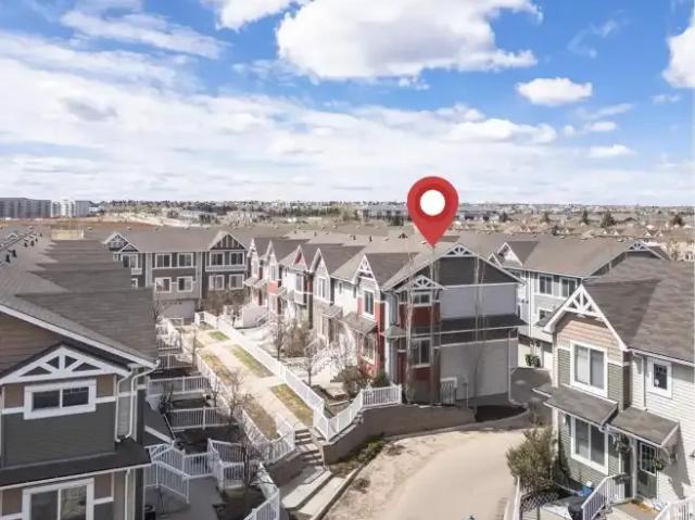 Townhouse for rent in Wedgewood, Alberta
