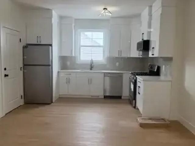 Townhouse for rent in Wedgewood, Alberta