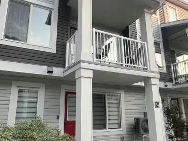Townhouse for rent in Wedgewood, Alberta