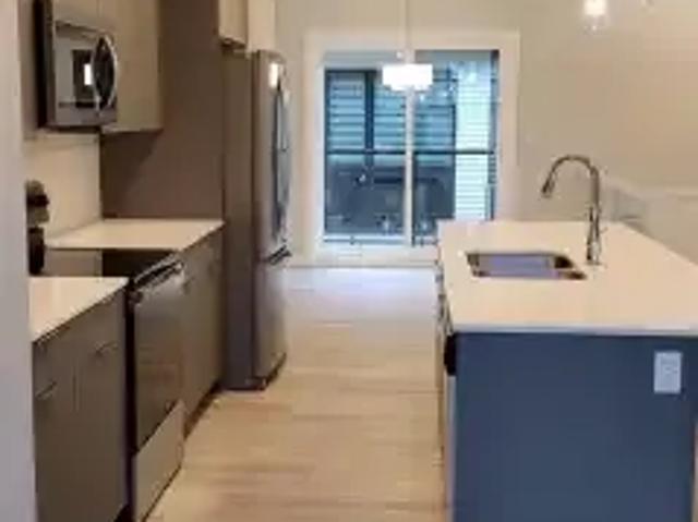 Townhouse for rent in Wedgewood, Alberta