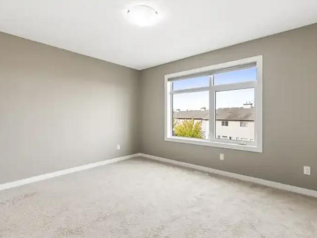 Townhouse for rent in Wedgewood, Alberta