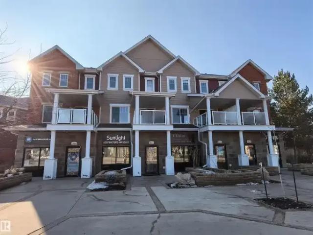 Townhouse for rent in Wedgewood, Alberta