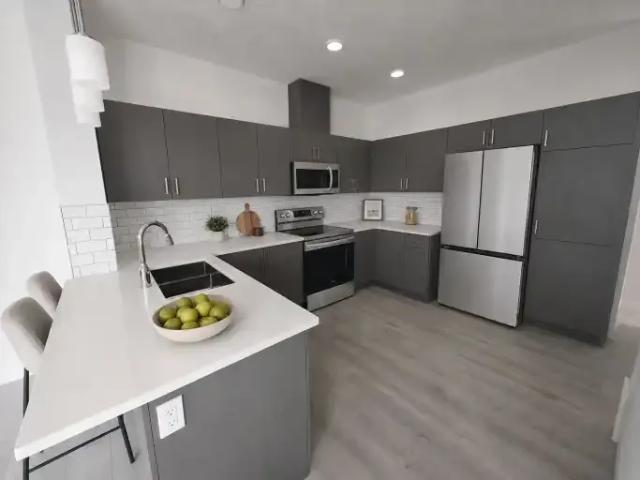 Townhouse for rent in Wedgewood, Alberta