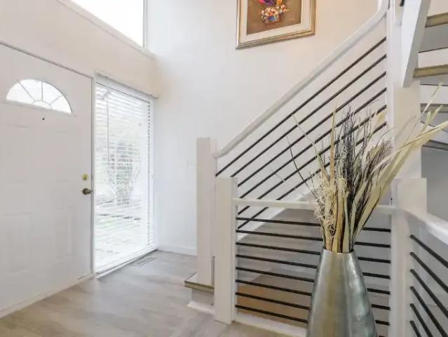 Townhouse for rent in Wedgewood, Alberta