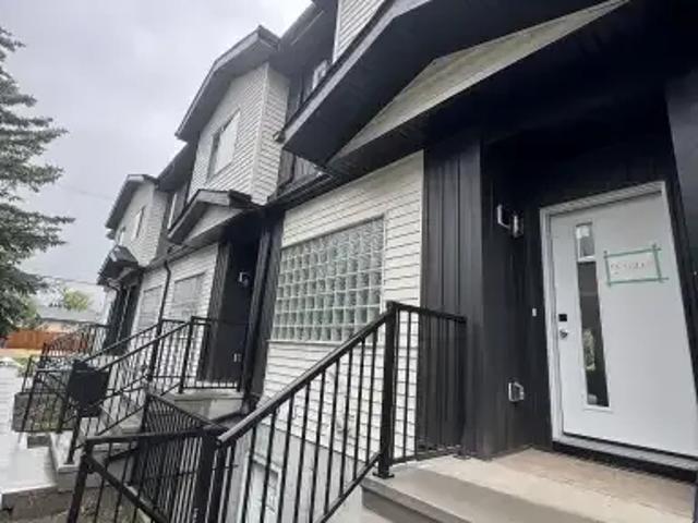 Townhouse for rent in Wedgewood, Alberta