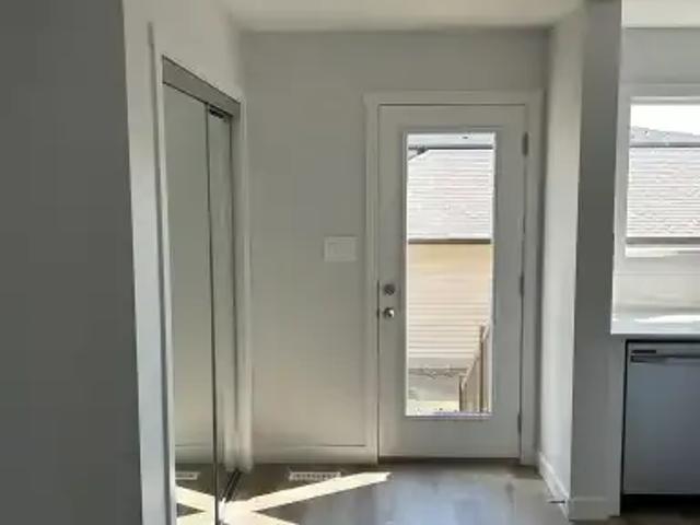 Townhouse for rent in Wedgewood, Alberta