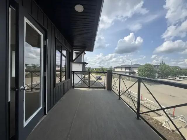 Townhouse for rent in Wedgewood, Alberta