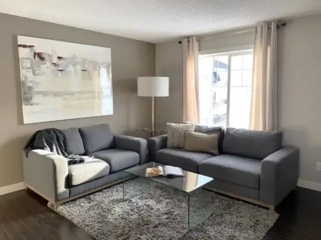 Townhouse for rent in Wedgewood, Alberta