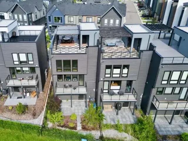 Townhouse for rent in Wedgewood, Alberta