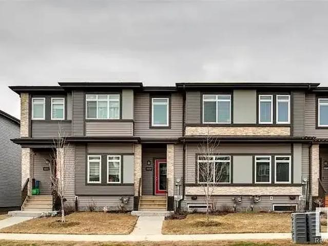 Townhouse for rent in Wedgewood, Alberta