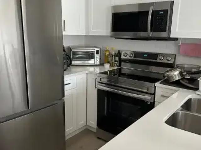 Townhouse for rent in Wedgewood, Alberta