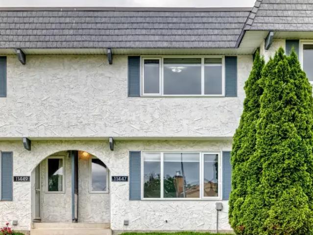 Townhouse for rent in Wedgewood, Alberta