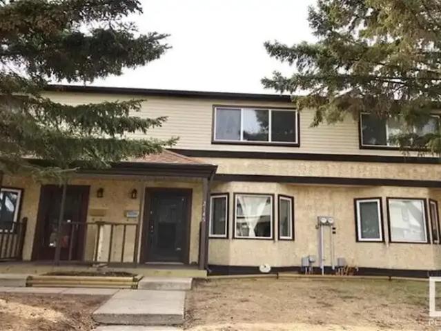 Townhouse for rent in Wedgewood, Alberta