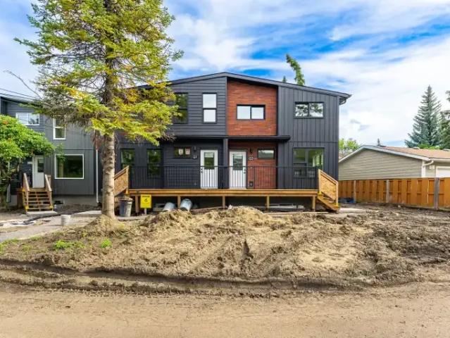 Townhouse for rent in Crestwood, Edmonton
