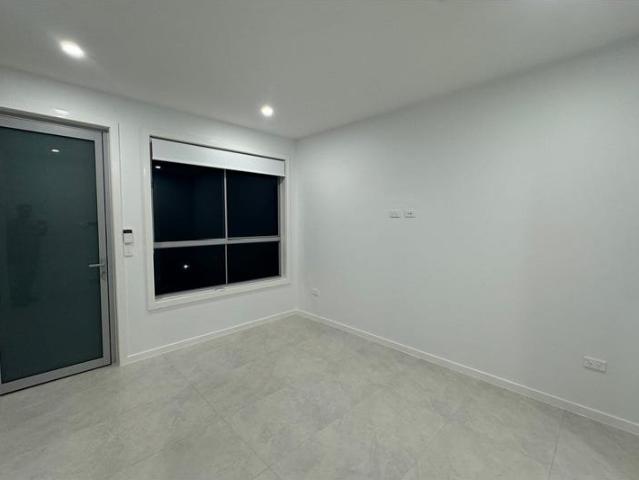 Townhouse for rent in Sydney, New South Wales