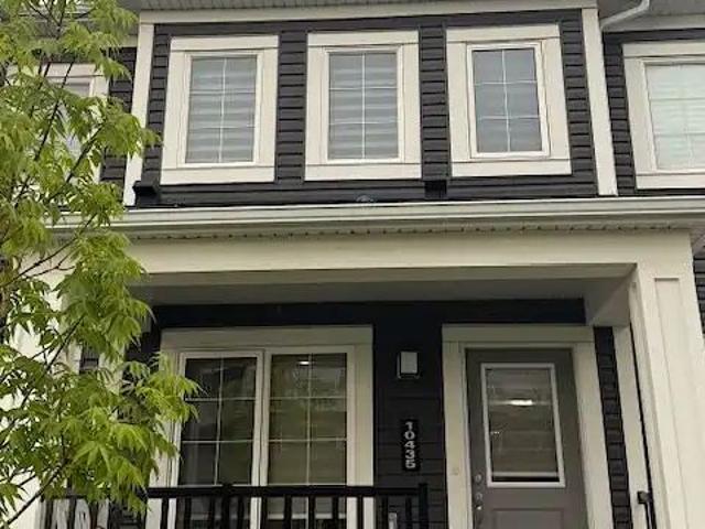 Townhouse for rent in Cityscape, Calgary
