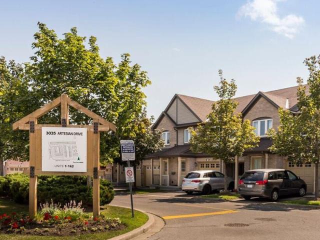 Townhouse for rent in Mississauga, Ontario