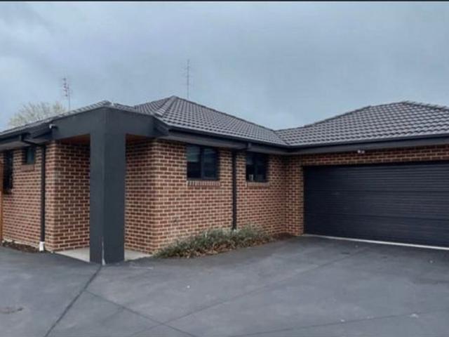 Townhouse for rent in Traralgon, Victoria