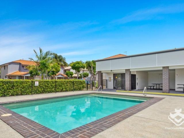 Townhouse for rent in Toombul, Queensland