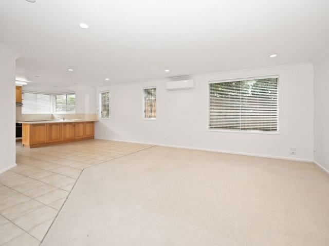 Townhouse for rent in Hawks Nest, Mid-Coast Council