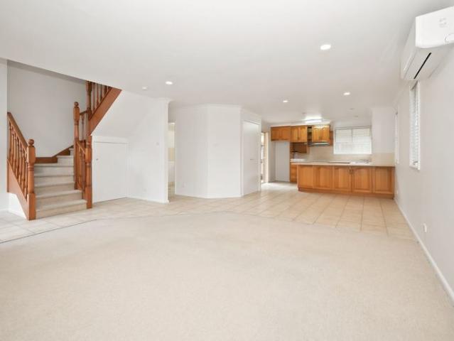 Townhouse for rent in Hawks Nest, Mid-Coast Council