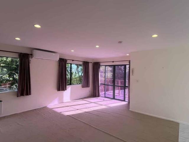 Townhouse for rent in New Lynn