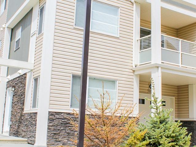 Townhouse for rent in Calgary, Alberta