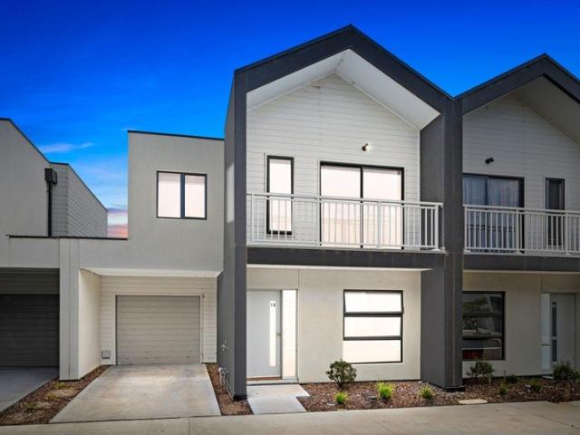 Townhouse for rent in Camerons Creek, Victoria