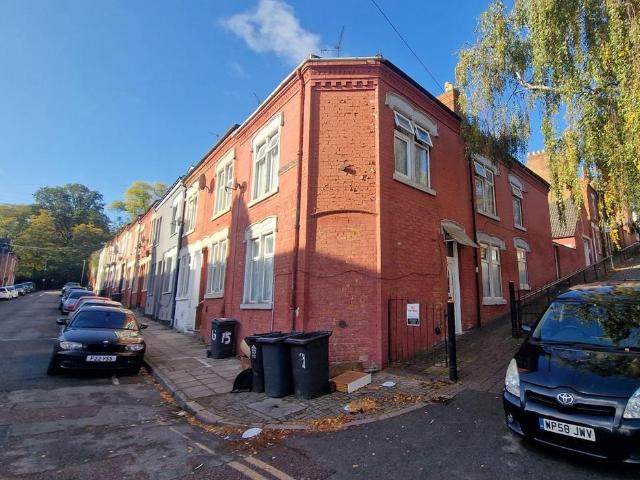House for sale in Spinney Hills, Leicester
