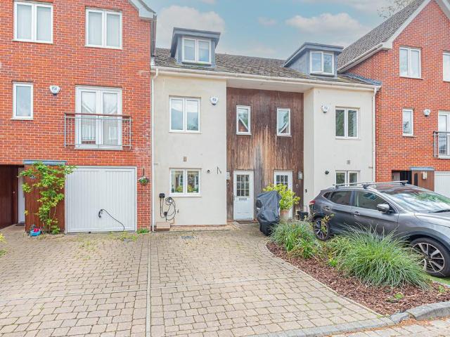House for sale in Sunninghill and Ascot, Ascot