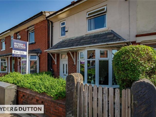 House for sale in High Crompton, Oldham