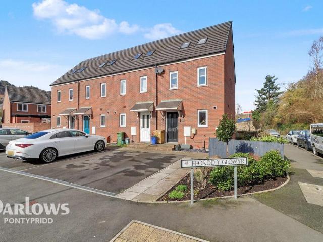 House for sale in Mountain Ash East, Ynysboeth