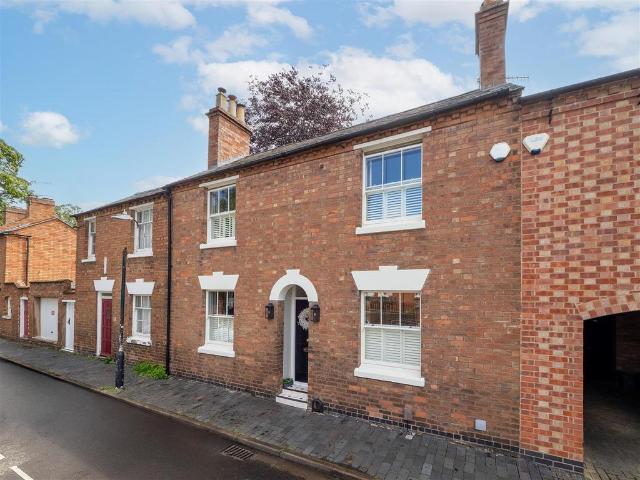 House for sale in Stratford-upon-Avon, Alderminster