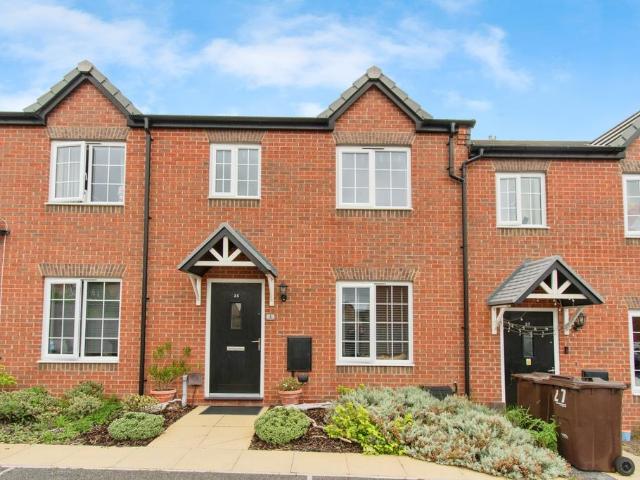 House for sale in Ferrybridge, West Yorkshire