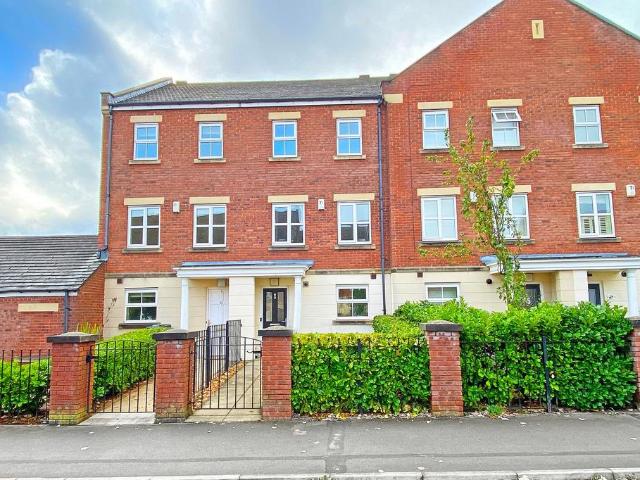 House for sale in Rossett, Harrogate