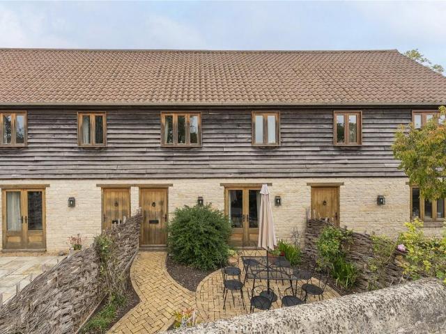House for sale in Oundle